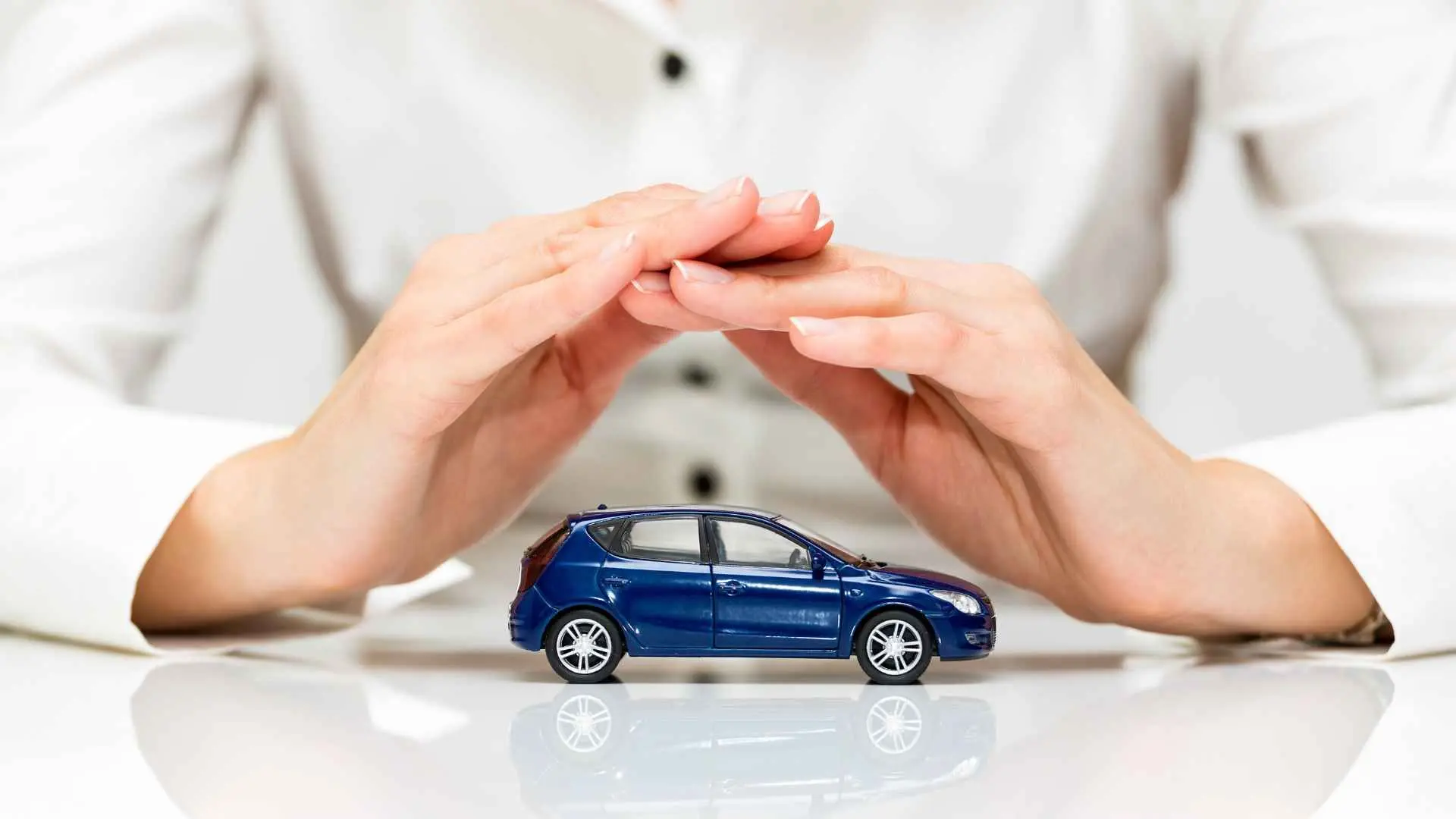 Seguro de auto en Uruguay: comparativa de precios y coberturas